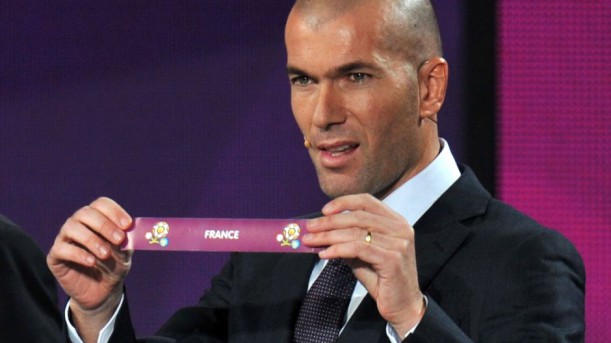 Zinedine Zidane : Prêt à entraîner l'équipe de France?